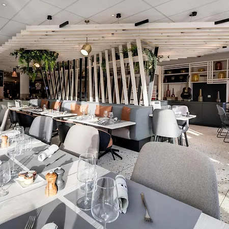 Hotel Novotel Centre Bercy 4*
