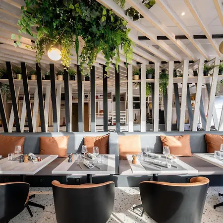 Novotel Centre Bercy Hotel 4*