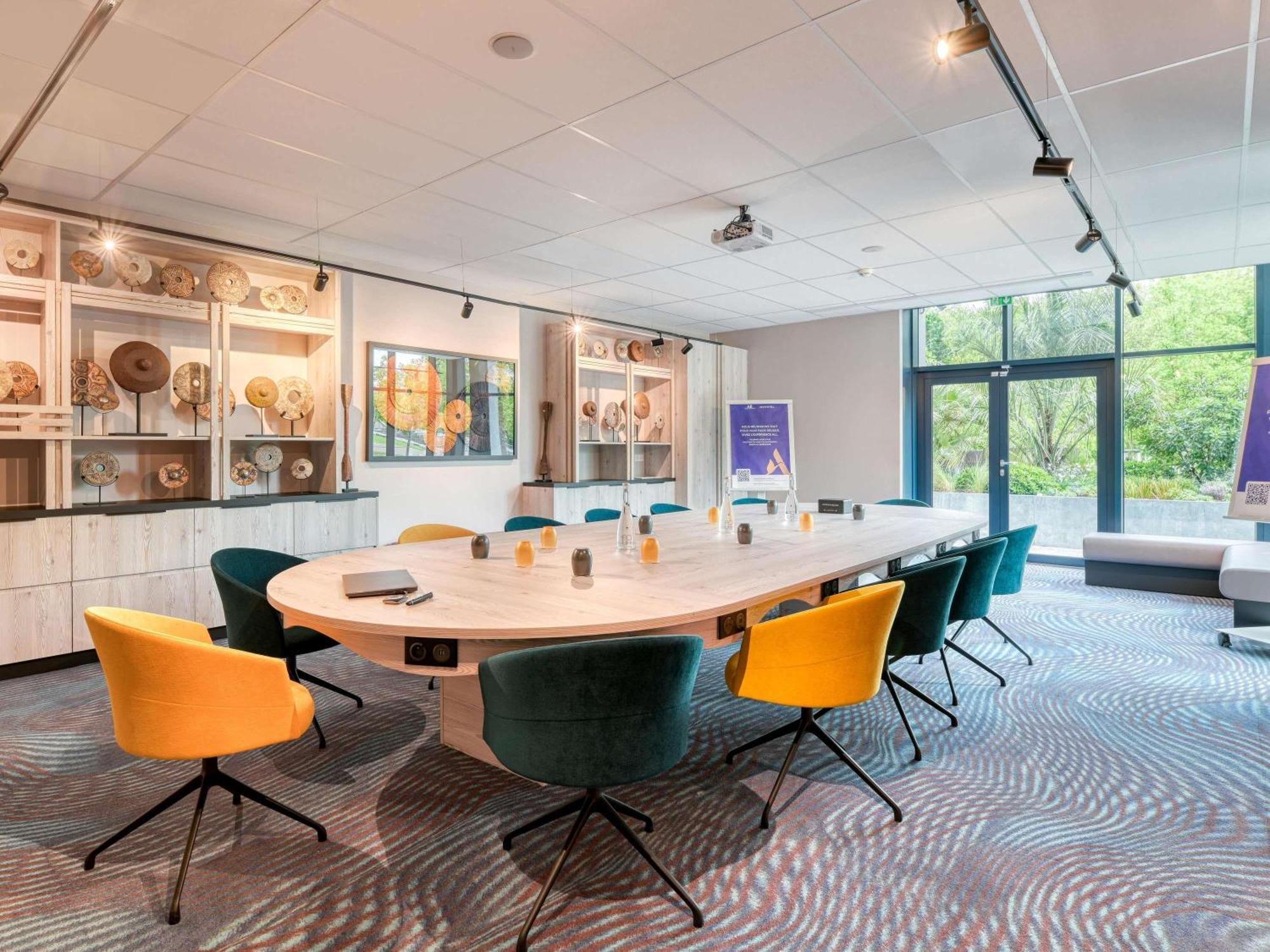 Novotel Centre Bercy 4*